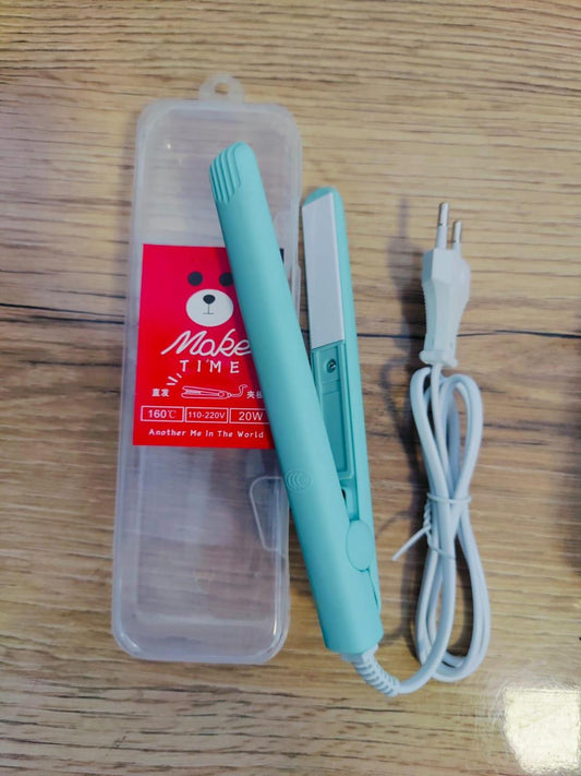 Lightweight & Portable Mini Hair Straightener
